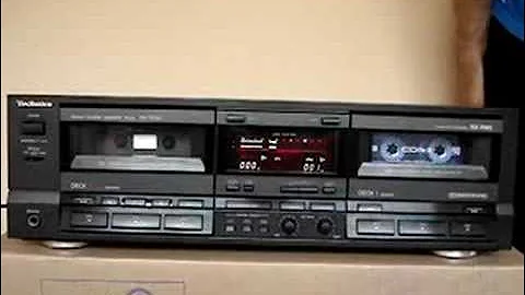 Technics Stereo Double Cassette Deck RS-TR355