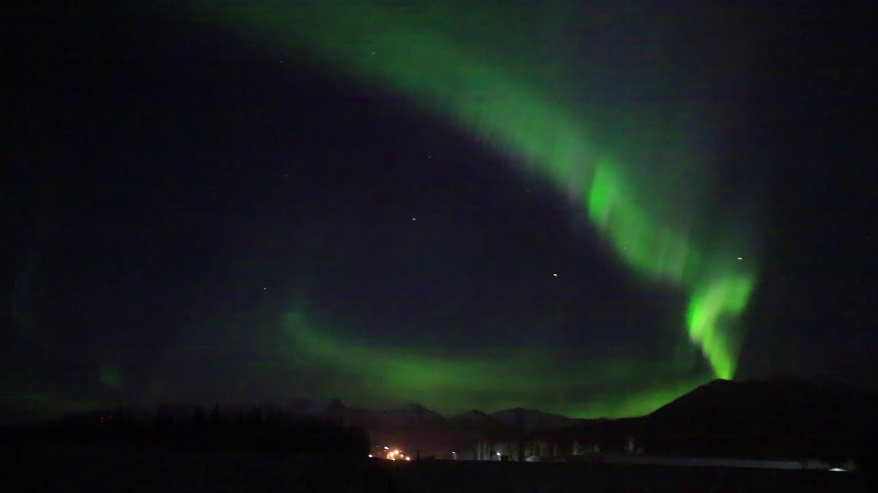 Northern Lights Dancing in real time