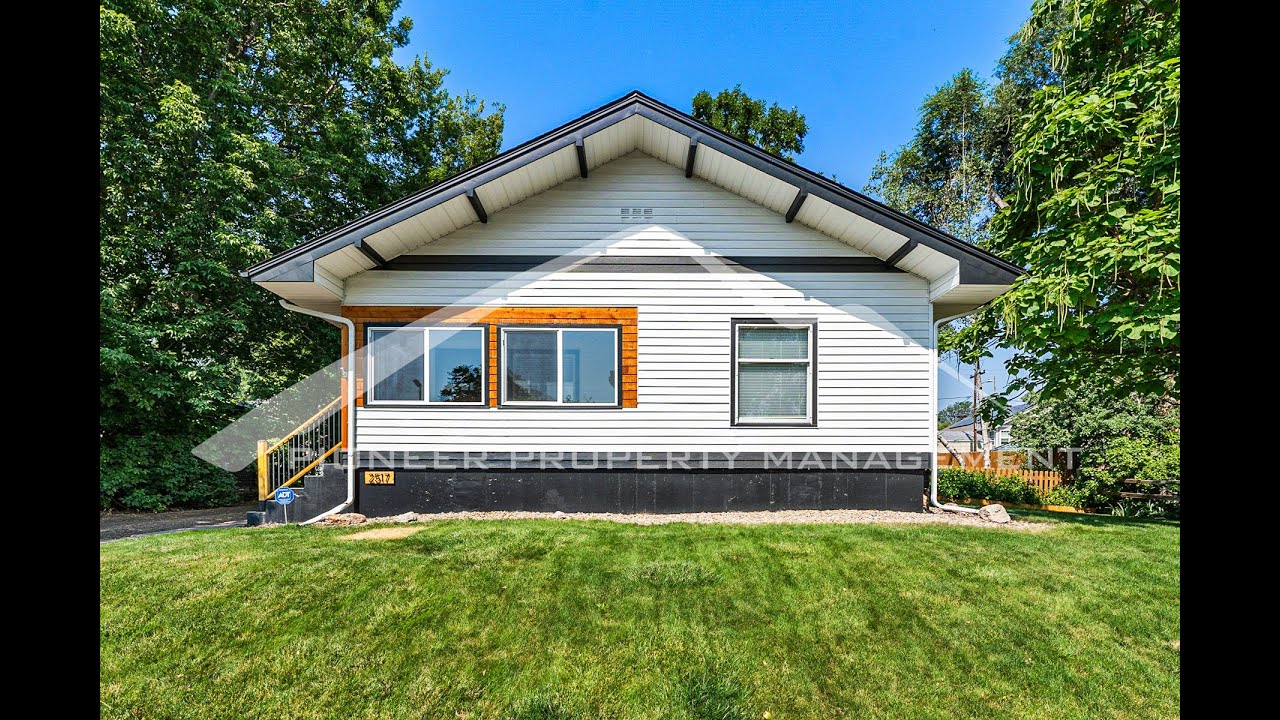 Edgewater Homes for Rent 4BR/3BA by Edgewater Property Management