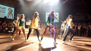 Видео: Annes Reggaeton / Dancehall Performance - Adelaide Salsa Festival 2010