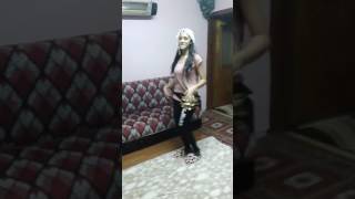 Izmitli Solmaz Terzi Bayiri Roman Kizi.