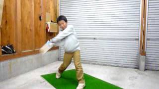 野球少年H(小3）コアバットでシャトル打ち