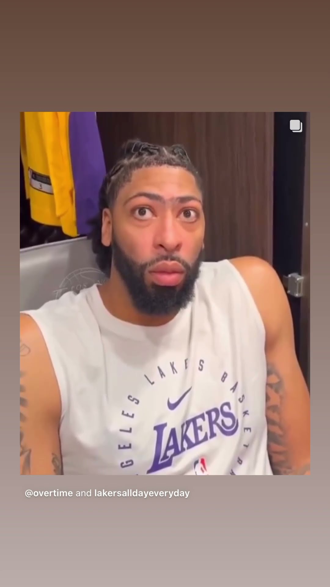 He knew something #hoodnews #anthonydavis #lakers #interview #viralvideo #trending #nba #sports #how