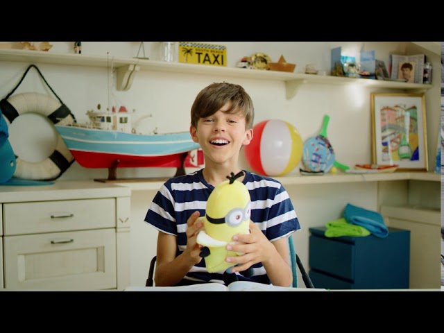 peluche minion carrefour