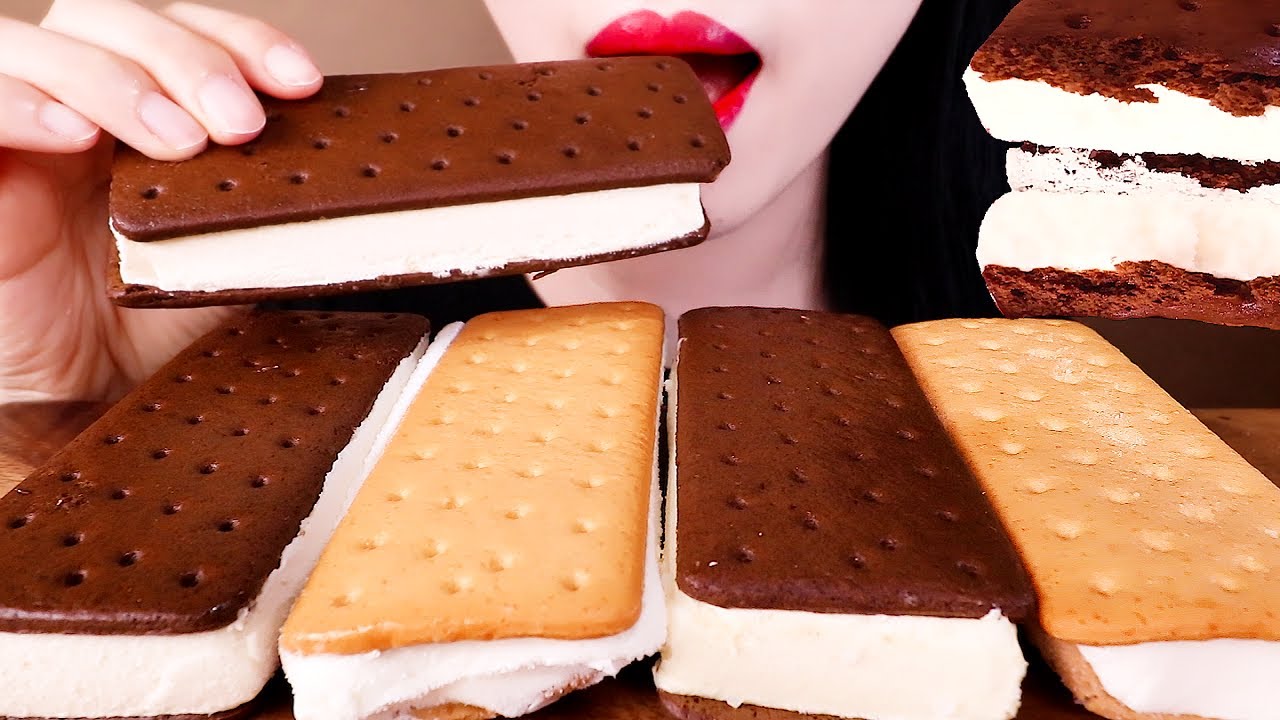 ASMR BISCUIT ICE CREAM SANDWICH eating sounds MUKBANG 쿠키오 아이스크림 샌드위치