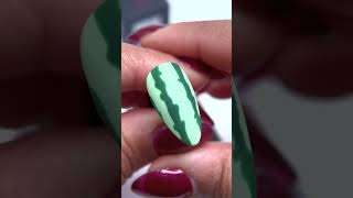 Using 3D texture gel to create realistic water droplets 🤌Matte + glossy combo = obsessed
