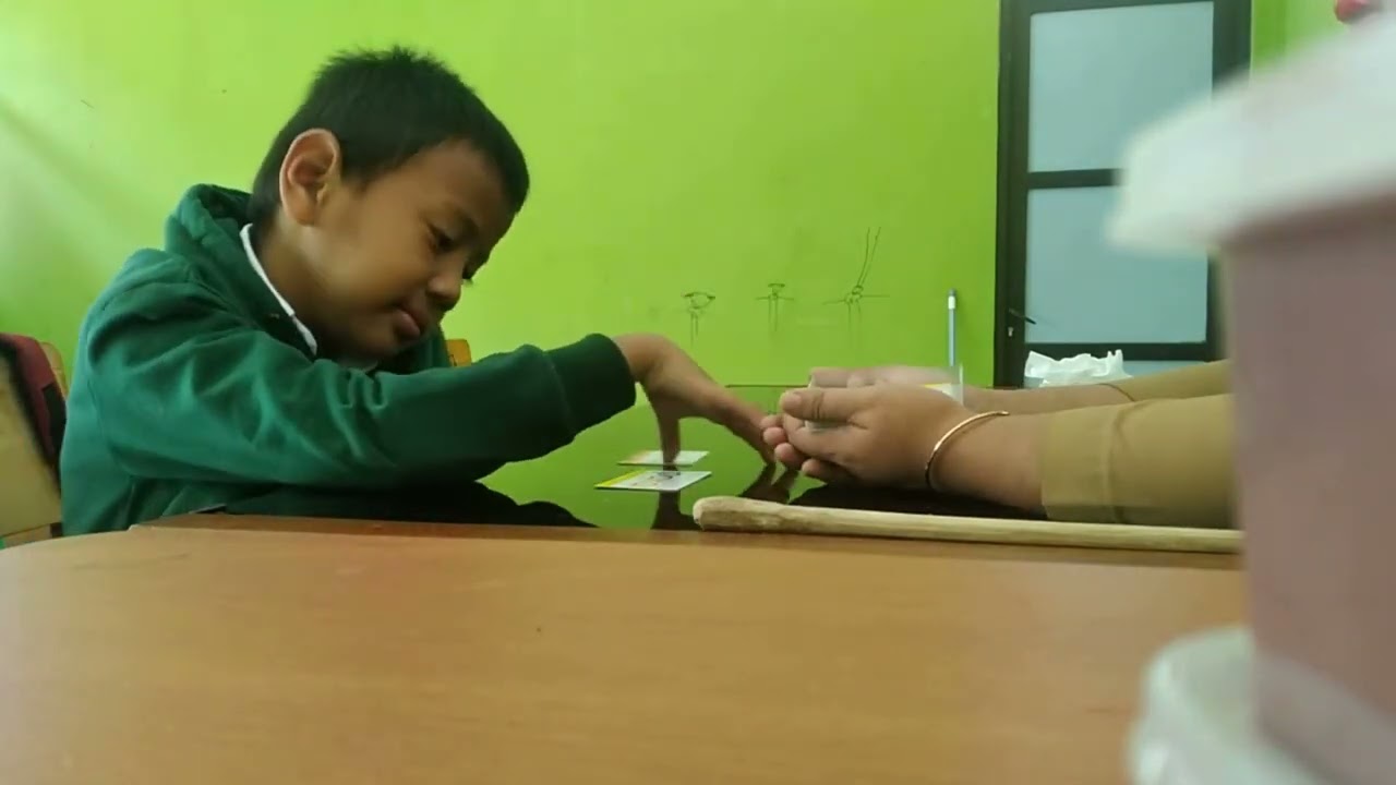 Strategi anak autis dan adhd bisa membaca