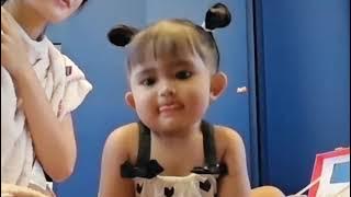 Denny Caknan approached Dek Cunda who was doing his makeup