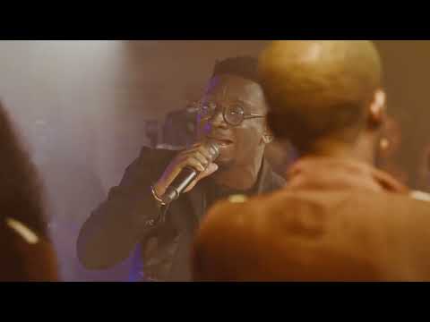 Nana Kofi - The Worship Medley |Vol 1|  Ft Kwaku Kwame (Live Video) 