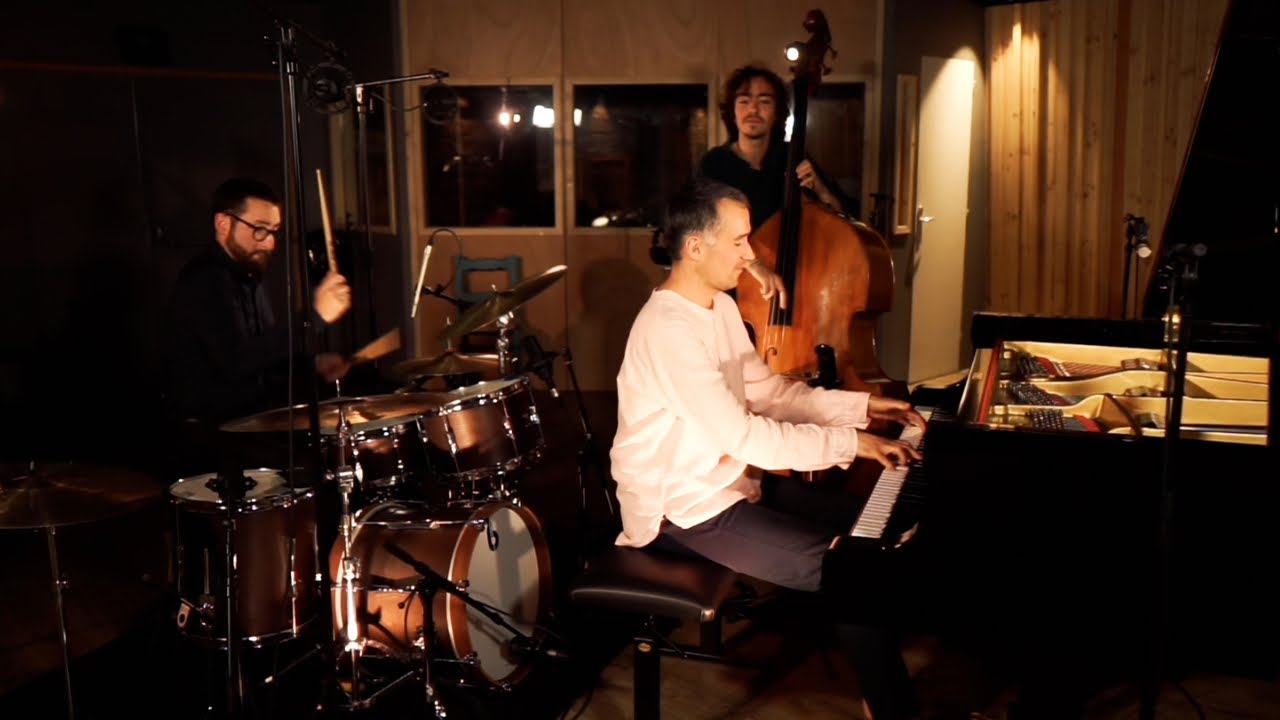 Everyday Superheroes ⎮ Armel Dupas Trio⎪official music video