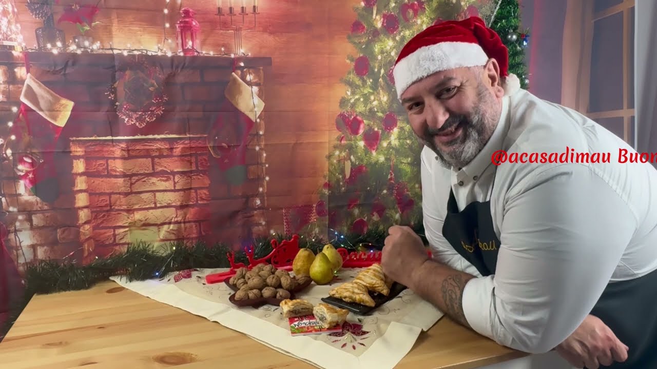 Triangoli di sfoglia alle pere e gorgonzola e noci