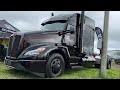 Amazing Modern Truck ! 2024 Kenworth T680 Signature Edition Maska - 2023 Challenge 255 Truck Show