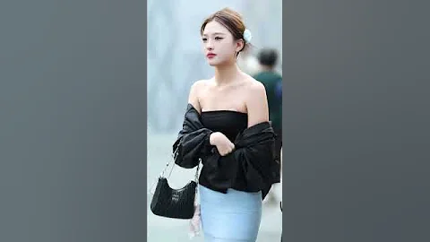 Chinese Street fashion girls #chinesestreetfashion #douyinchina #tiktok