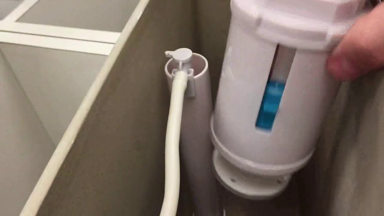 Caixa Acoplada Deca Dual Flux Vazando Como Trocar A Torre De Saida Da Caixa Acoplada Com Dois Acionamentos Youtube