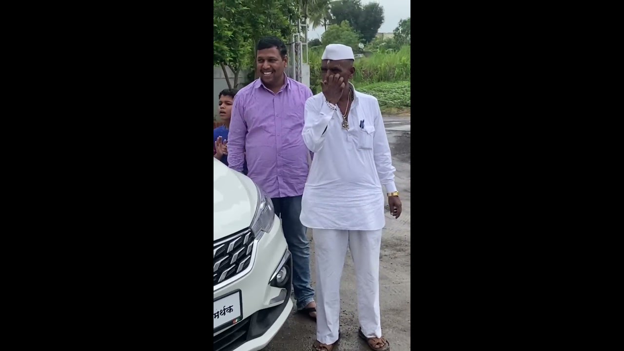 Social Enlightenment HBP Puja of new car with the auspicious hand of Nivritti Maharaj Deshmukh Indorikar