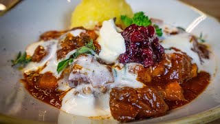 So hast du Gulasch noch nie gegessen! | @Bernd Zehner kocht mit Hoffmann