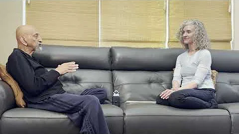 Ramanand Patel talks about the Chakras with Leslie...