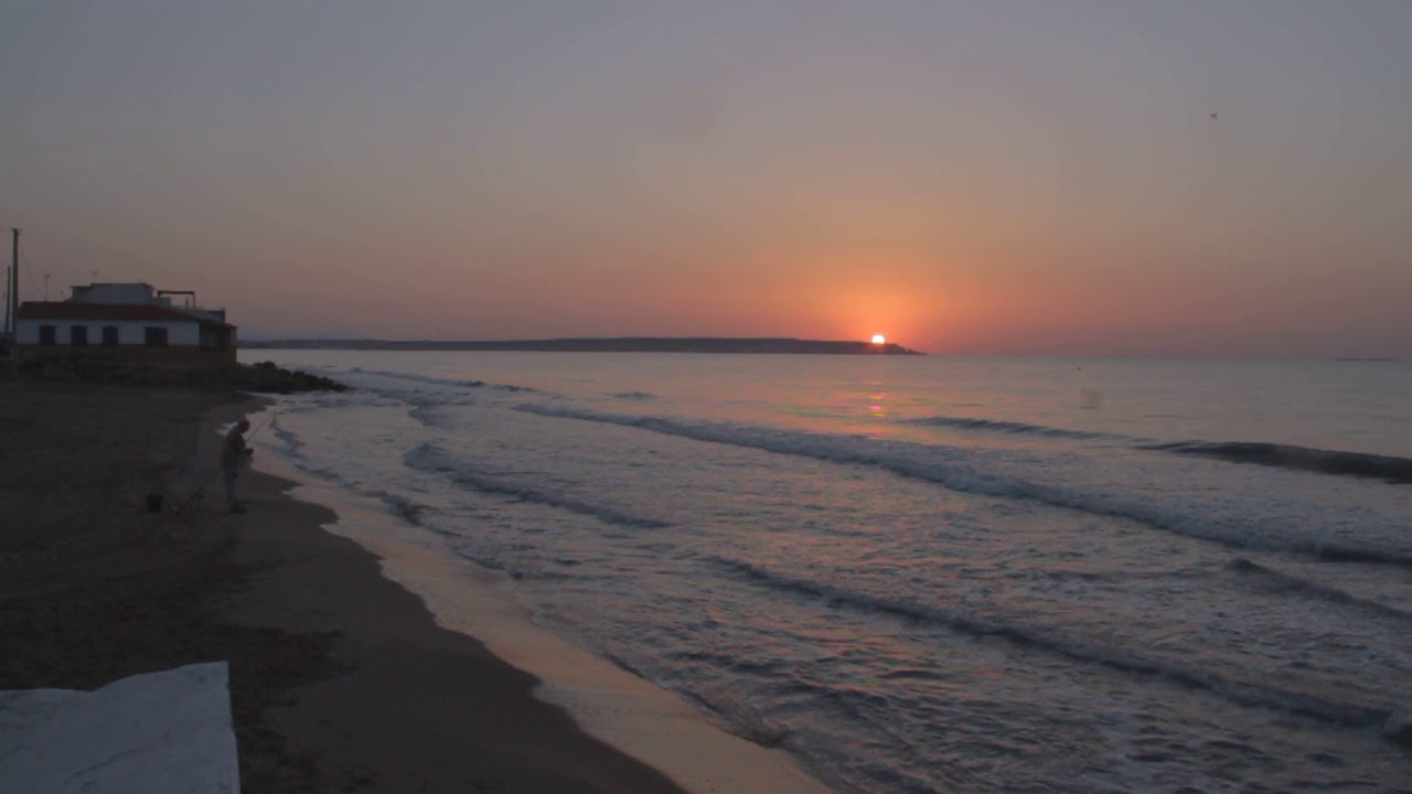 Amanecer Playa de Pinet, España