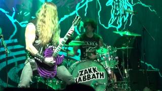 Zakk Sabbath plays Black Sabbath "Snowblind Guitar solo"~"Supernaut" at NAMM 2017 Party 1/21/2017