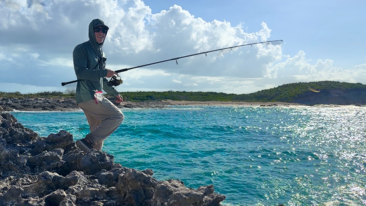 I Hiked Far to Remote Cliffs in Search of Rare Fish!!!