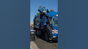 Republic Services Peterbilt 520 Heil Python on Saturday Trash