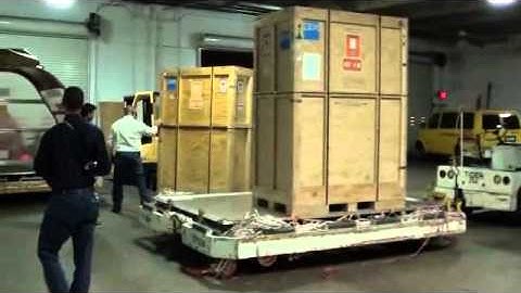 Unload large IBM crates IAS