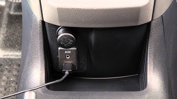 2016 Nissan NV200 - USB/iPod® Interface (if so equipped)