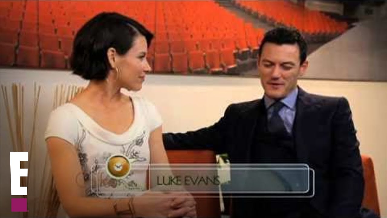 Coffee Break | El Hobbit | E! Online Latino