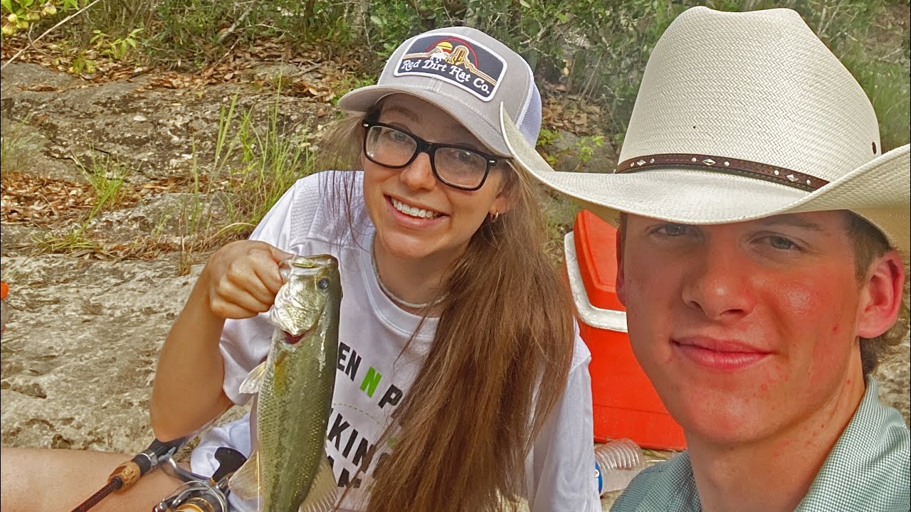 Bass Fishing With My Girlfriend On the Medina River In Texas!