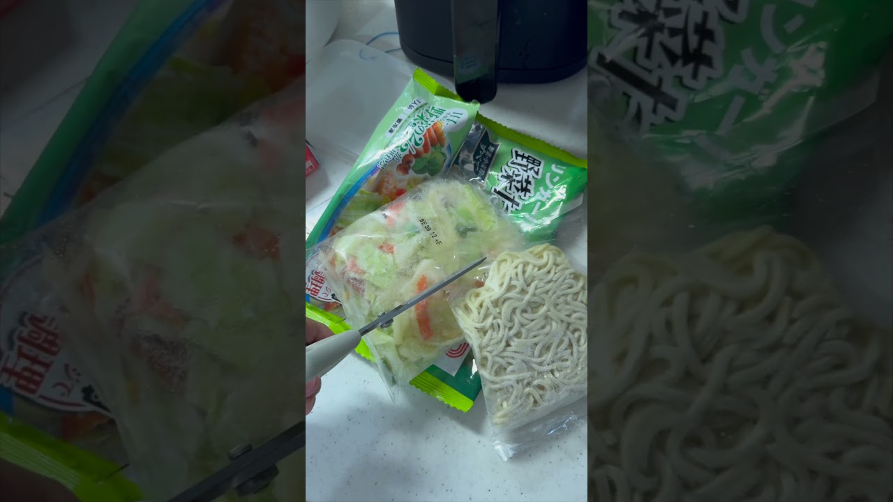 【深夜飯665円】リンガーハットの野菜たっぷり冷凍ちゃんぽん