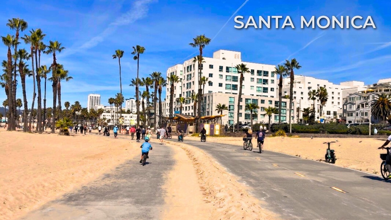 Relaxing Walk From Venice Beach to Santa Monica Pier (4K 60fps)