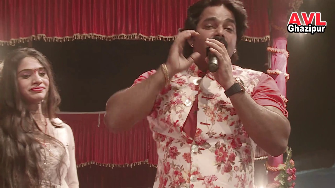 Bhojpuri Pawan singh ki pyar wali holi