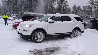 2020 Explorer VS. 12+" of snow! 2020 Ford Explorer 1st Look On The Road Off Road Towing 5 000 Lbs