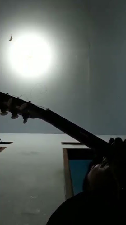 COVER UNGU ~ BIARKAN KUPERGI VERSI GITAR ALA² UKULELE