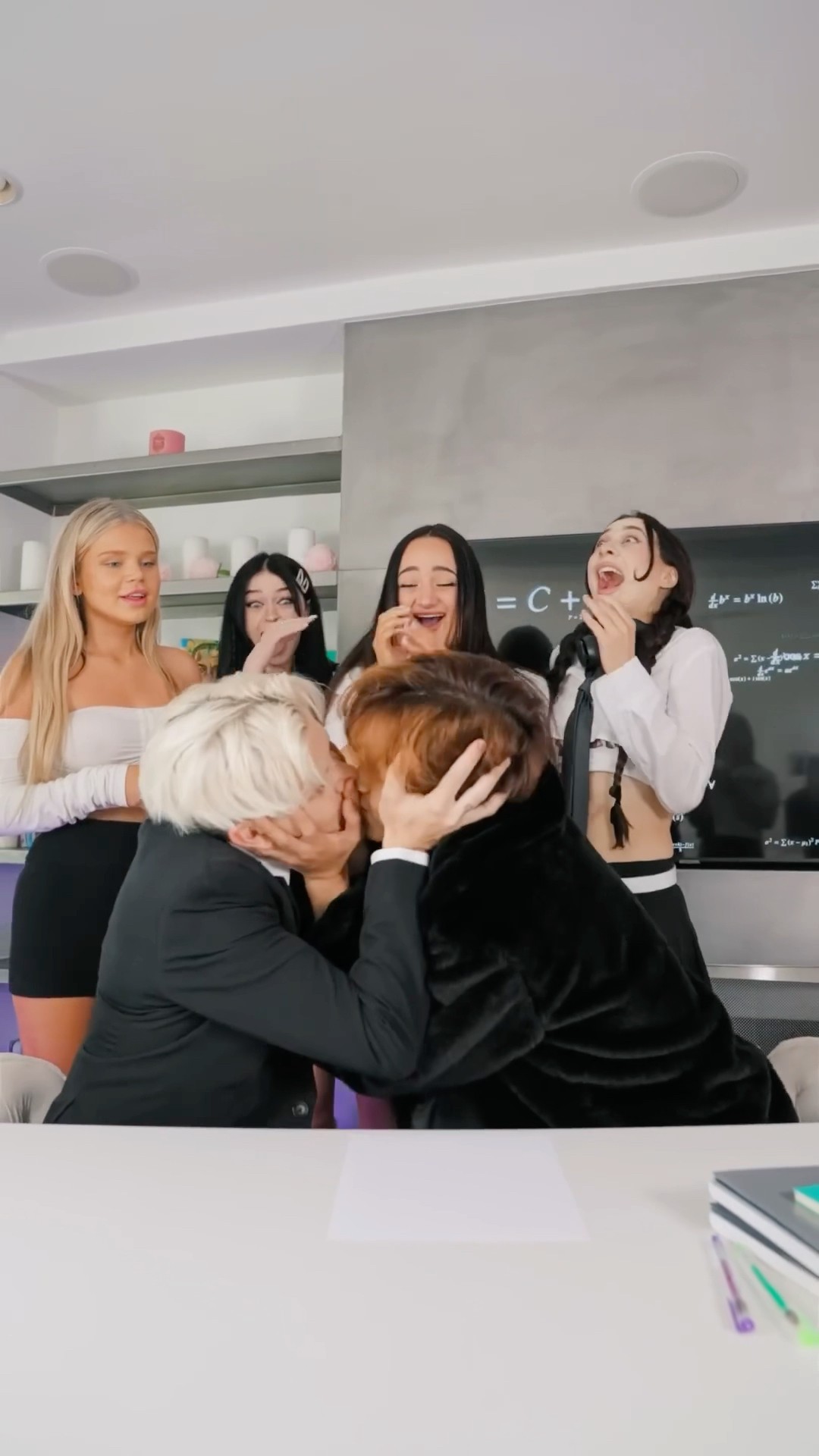 BEST KISSES of 2024! ??