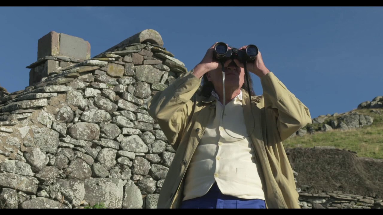 BA du film de Nan Aurousseau " Jour de Pêche " rôle du docteur Ferrière ( visible 1.05 mn)