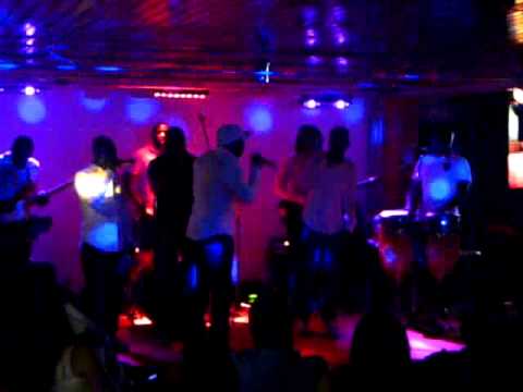 MAGIC SYSTEM AU LIVE7 - INTRO