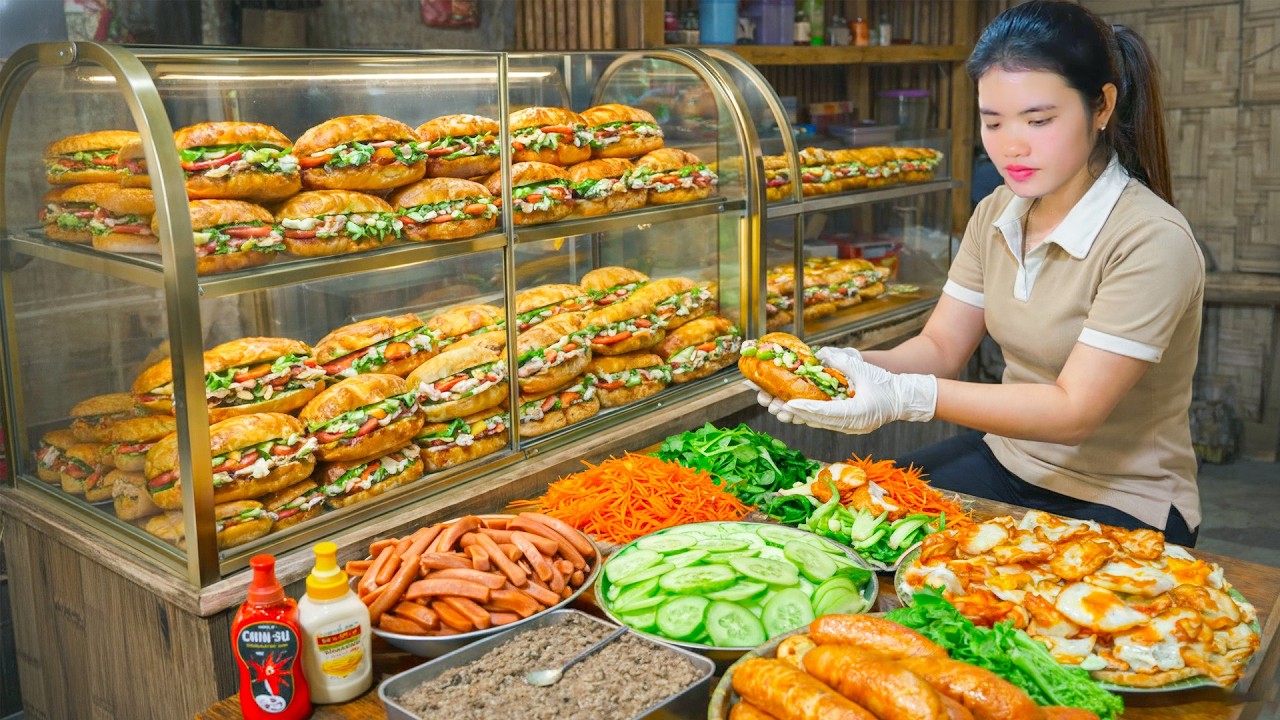 How to Make Nutritious Bread (Vietnamese Banh My) with Egg and Sausage - Bring to Market to Sell
