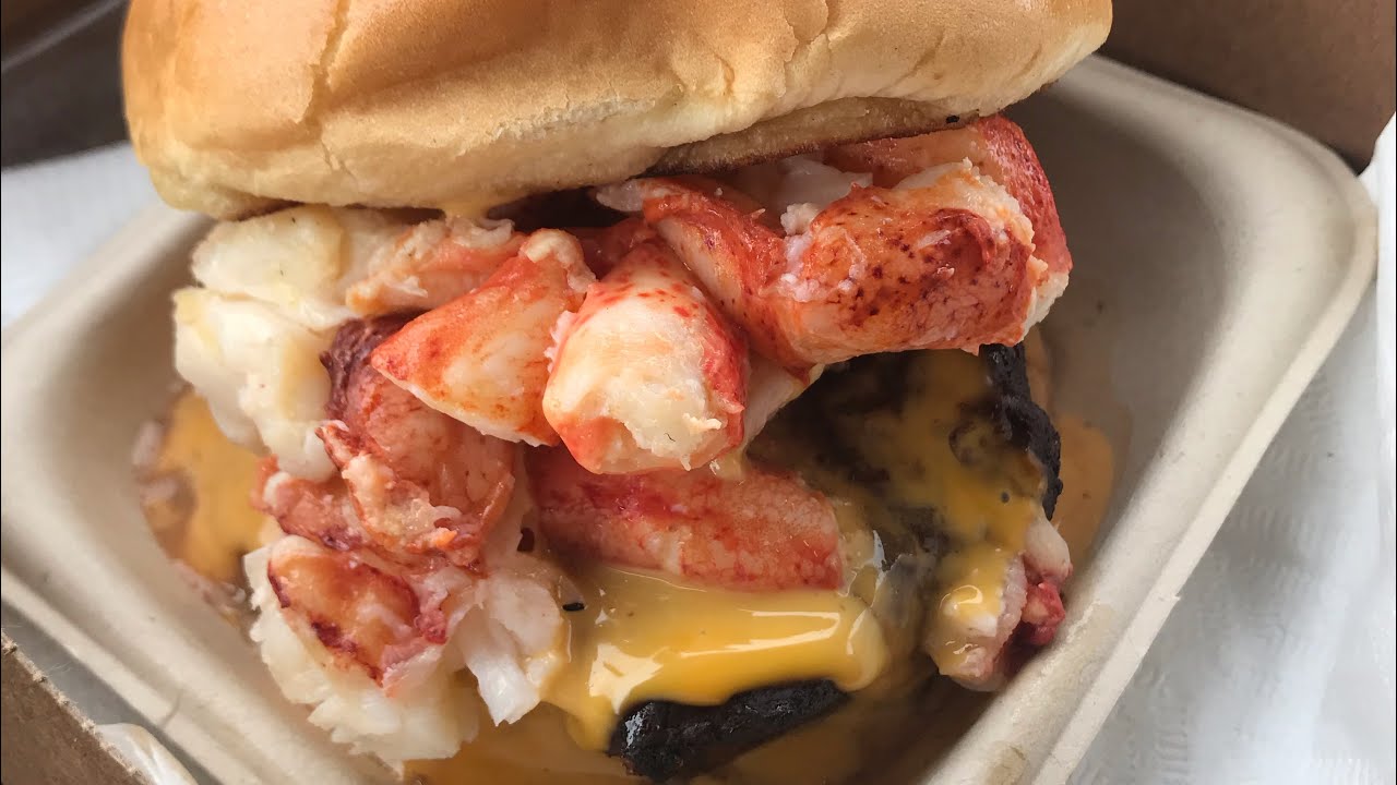 The Rex Burger & Lobster Mineola Long Island🍔🦞 l Restaurant Review Vlog