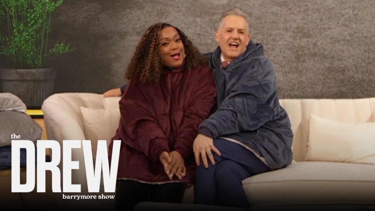 Audience Member Tries 'Cozy Trivia' for a Chance to Win FREE Prizes | The Drew Barrymore Show