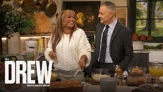 Sunny Anderson Shows How to Make Smoked Gouda Skillet Mac & Cheese for Holiday Dinner