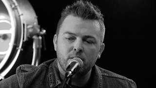 Travis Collins  - Unsung (Acoustic)