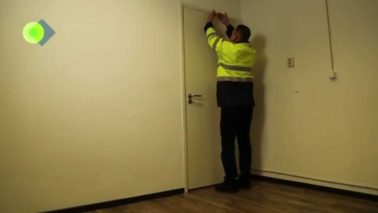 Deurprocedure bij toedraaiende deur (met voice over) - YouTube