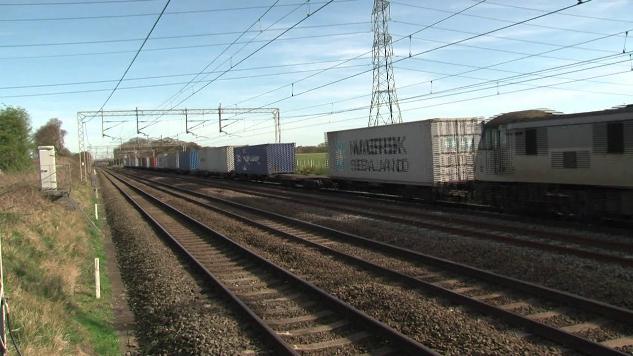 90043, Freightliner Coatbridge, on 4M81, 