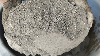 Happy Holi // Super soft Gritty pure black cement Crumble in water 💦 screenshot 4