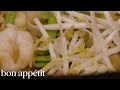 How to Stir-Fry Your Pad Thai