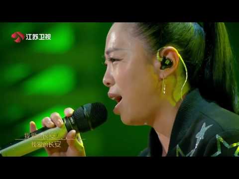 金曲捞 黄绮珊唱完摇滚就开始搞笑 酷不过3秒 170428