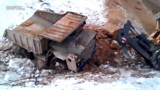 Amazing accidents fails videos of heavy construction equipment compilation 2018 I Handyman