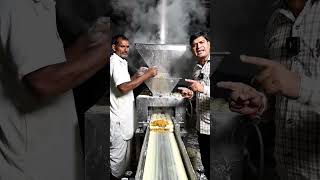 🥟🔥 Automatic Momo Machine Ka Kamaal 😲 Aisi aur video ke liye Subscribe zarur karein #momo #machine