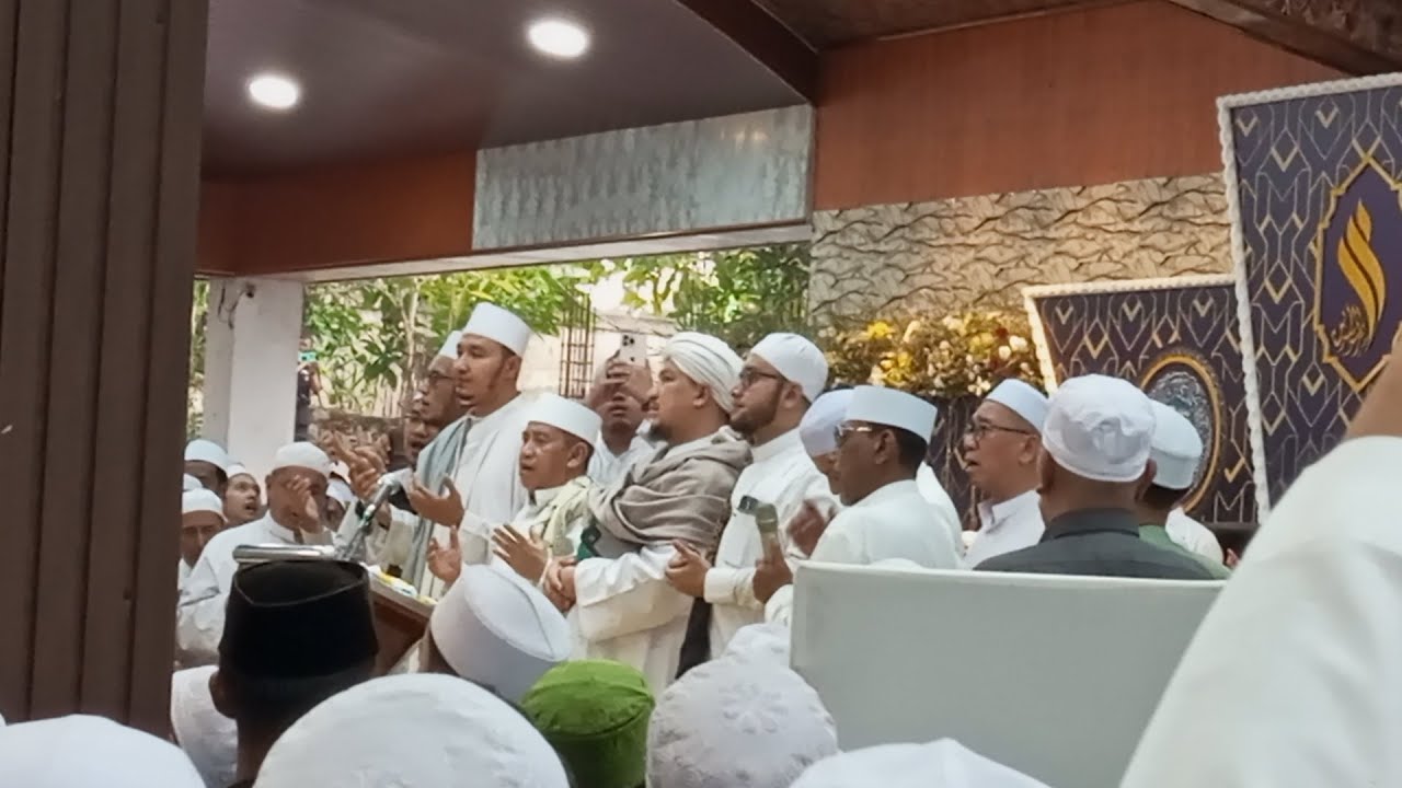 Mahallul Qiyam. Hb Fauzi Al Haddad #maulidnabi 1445 H Majelis Ta'lim Al Busyro Citayam 12 Nov 2023